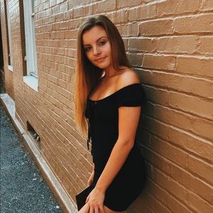 Meet your Posher, Kaitlyn